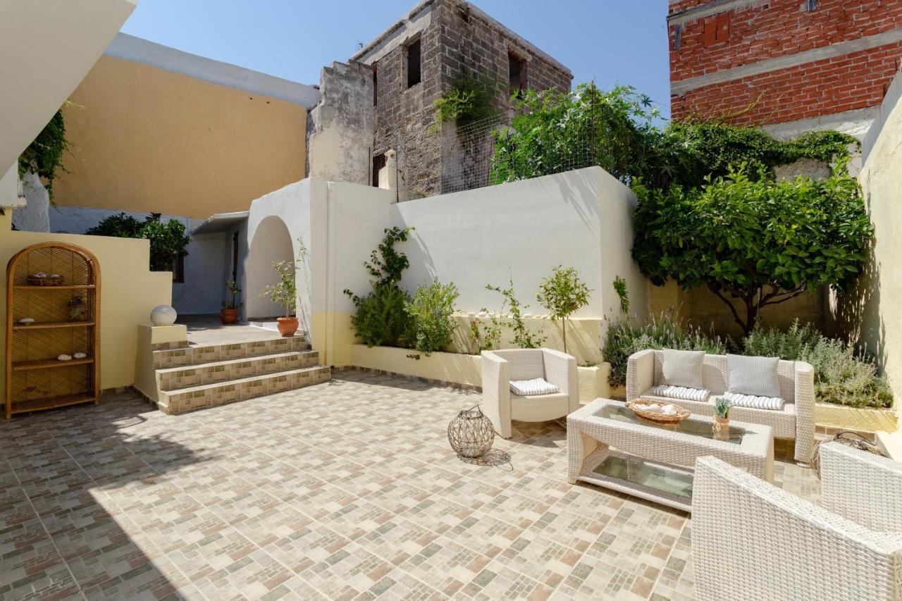 Evaxenia's House Old Town Rhodes בית נופש *